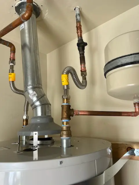 Water heater installation and plumbing repair in Stillwater Lakes